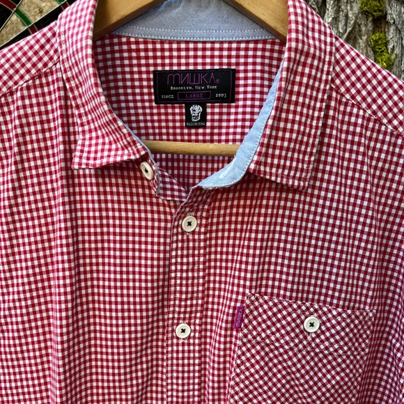 Mnwka New York Brooklyn Classic Plaid Button Down. - Picture 3 of 6